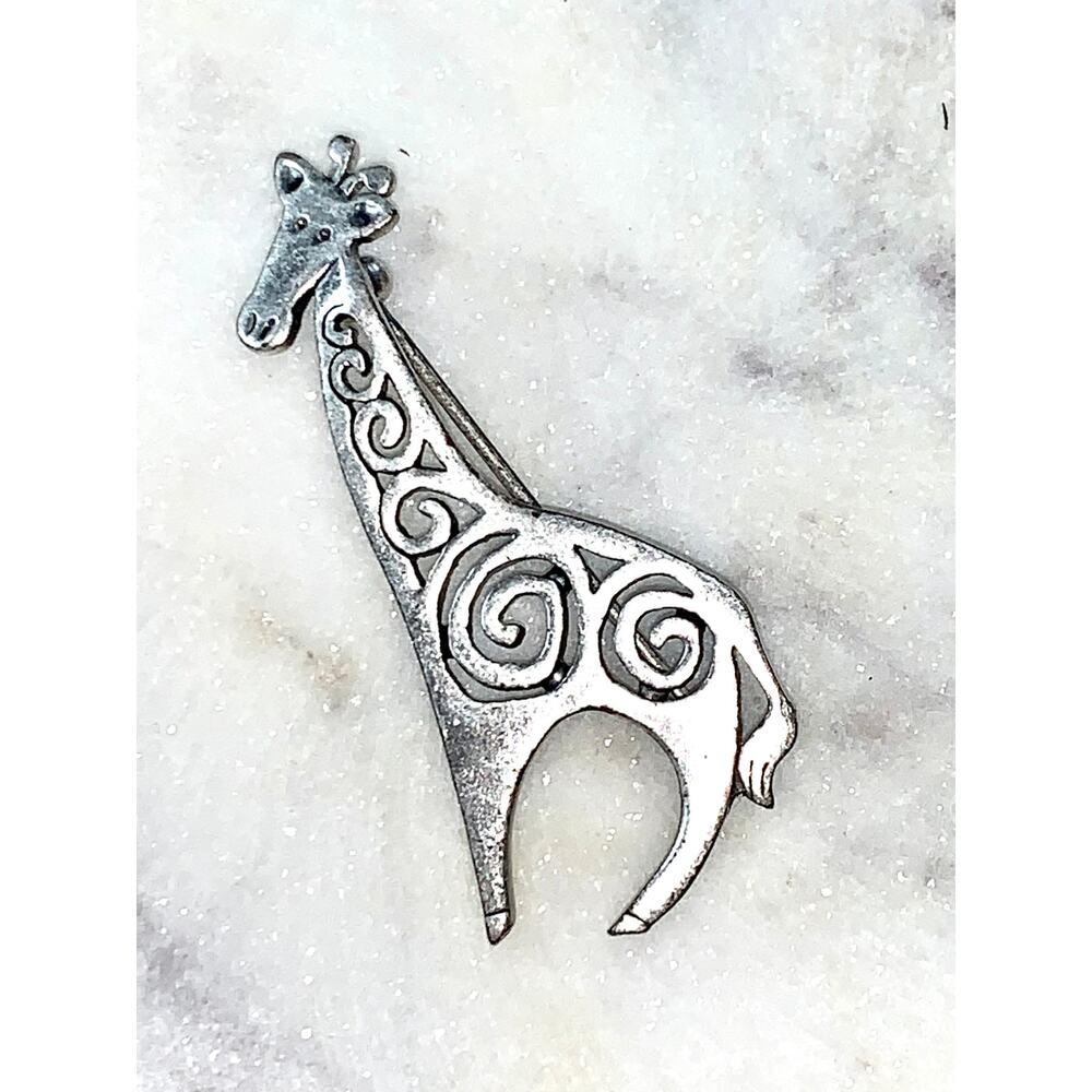 Lia Sophia Retired Safari Pewter Giraffe Open Scroll Brooch EUC - Picture 6 of 6